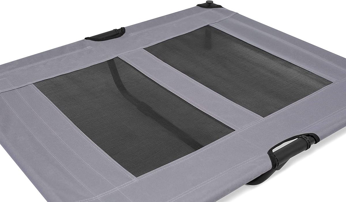 Shada Pets Large Vent Elevated Dog Bed (50kg)